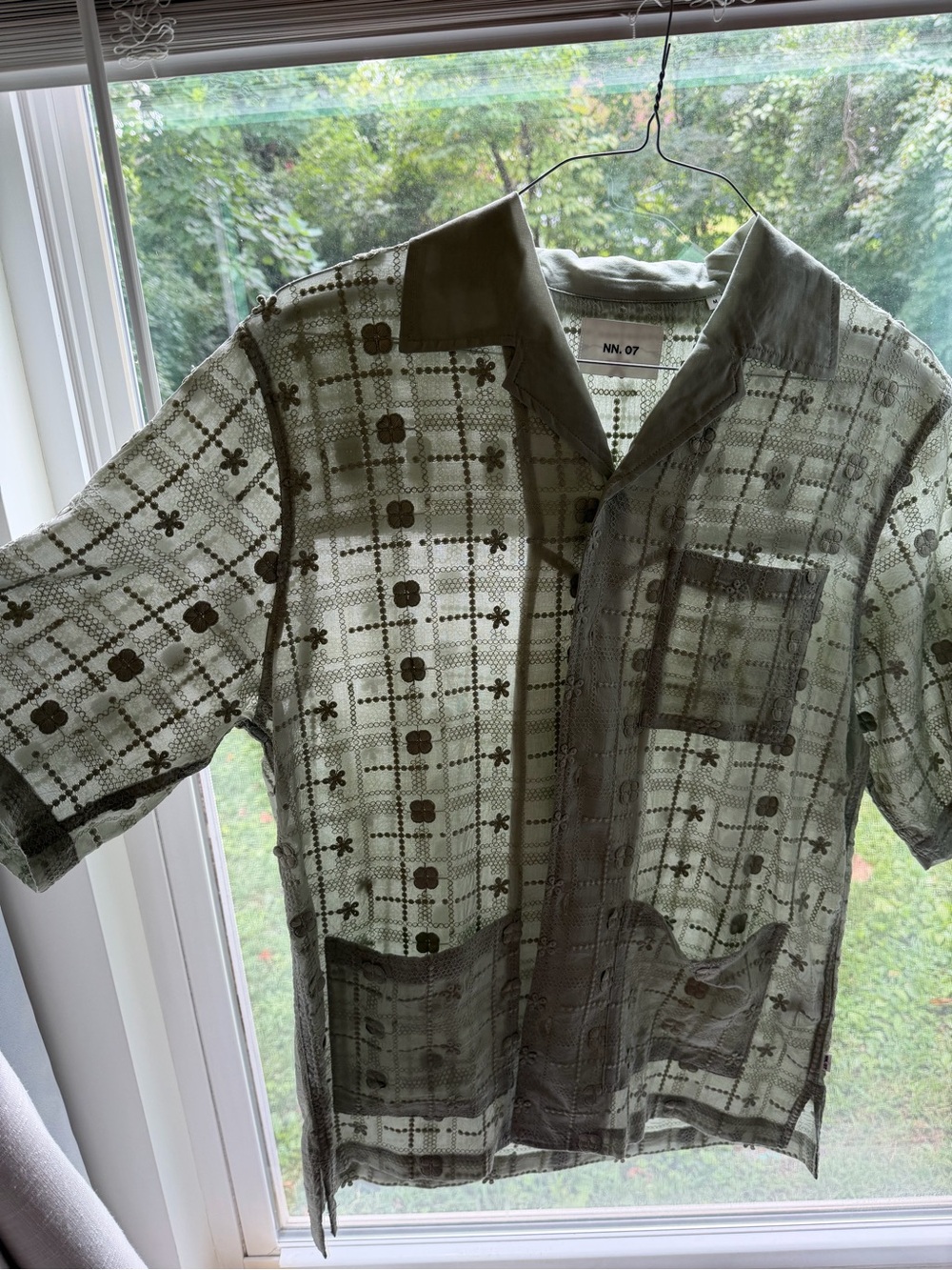 Ben Lyocell Fil-Coupé Embroidery Anglaise Shirt Sage Green